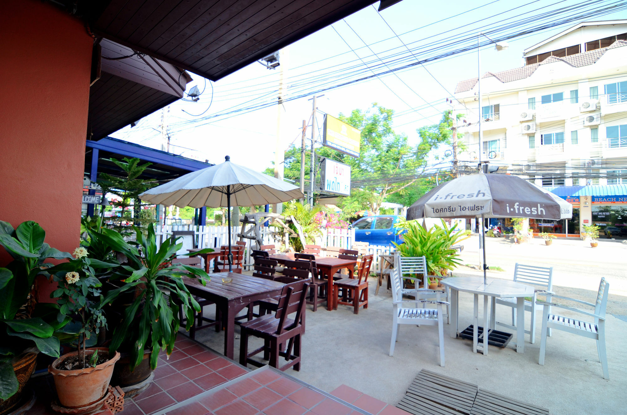 Hôtel The Famous House - Jomtien à Pattaya Extérieur photo