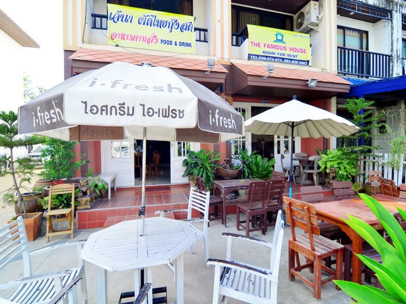 Hôtel The Famous House - Jomtien à Pattaya Extérieur photo
